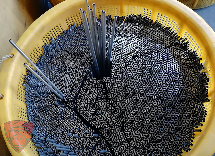 罡正不銹鋼冷拔毛細(xì)管.jpg 罡正不銹鋼冷拔毛細(xì)管.jpg