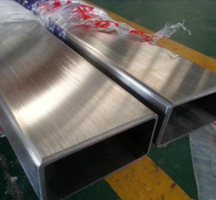 316L厚壁不銹鋼管遭到腐蝕該怎么辦？.jpg